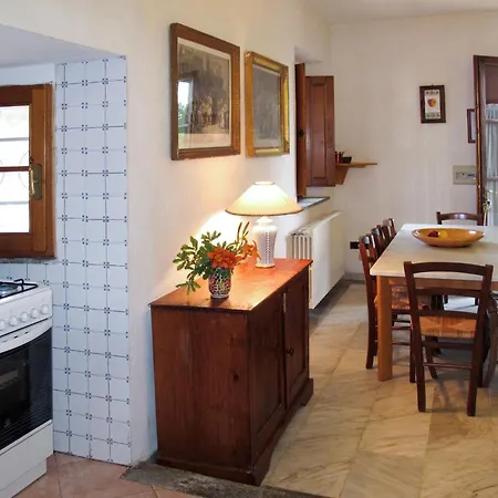 Daire Rondini By Interhome Linari